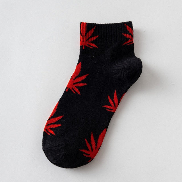 Short tube maple leaf socks hip hop socks men and women street skateboard boat socks hemp leaf sports tide socks SA-8