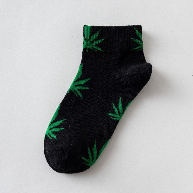Short tube maple leaf socks hip hop socks men and women street skateboard boat socks hemp leaf sports tide socks SA-8