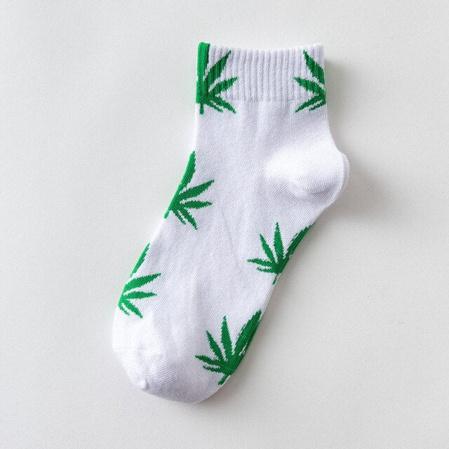 Short tube maple leaf socks hip hop socks men and women street skateboard boat socks hemp leaf sports tide socks SA-8
