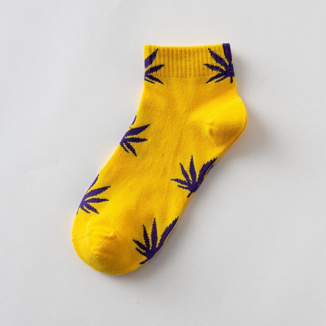Short tube maple leaf socks hip hop socks men and women street skateboard boat socks hemp leaf sports tide socks SA-8