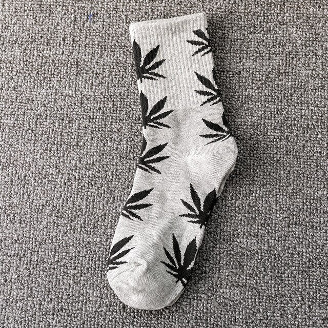 Fashion comfortable high quality cotton socks leaf maple leaves leisure hemp weed stockings spring and autumn winter