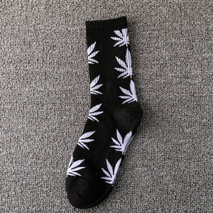 Fashion comfortable high quality cotton socks leaf maple leaves leisure hemp weed stockings spring and autumn winter